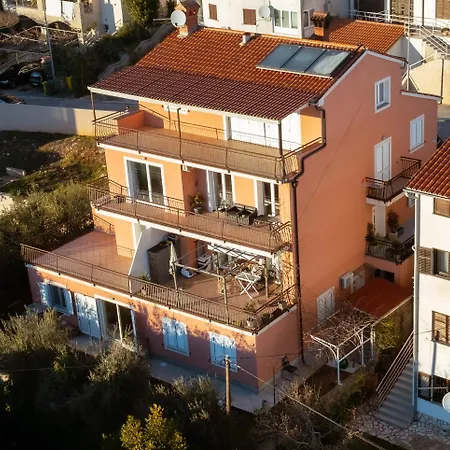 Oriana Apartment Rabac