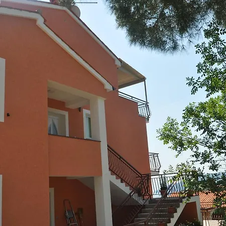 Oriana Apartmán *